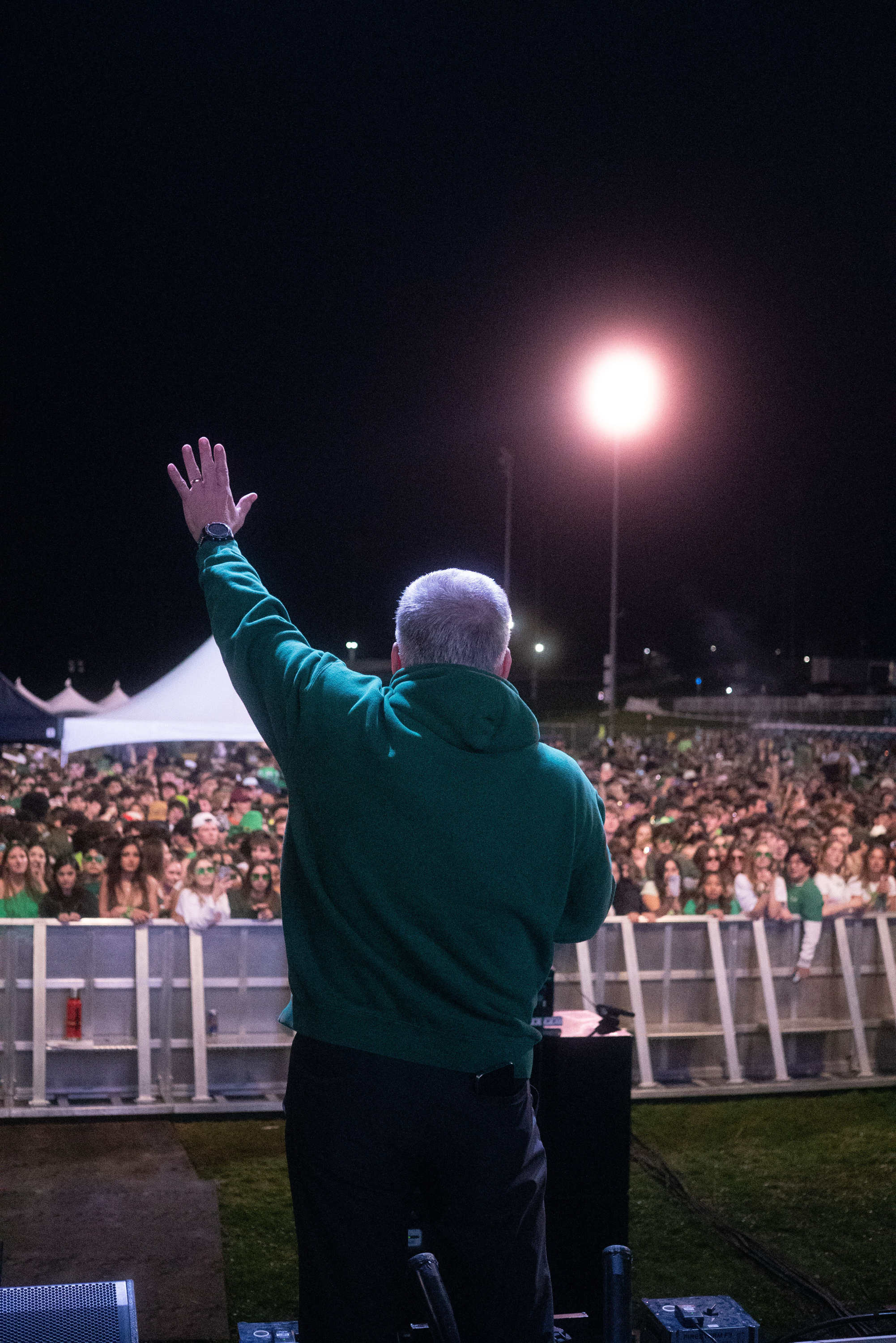 「Let Us In」：Cal Poly’s On-Campus St. Patrick’s Day Music Festival Overrun